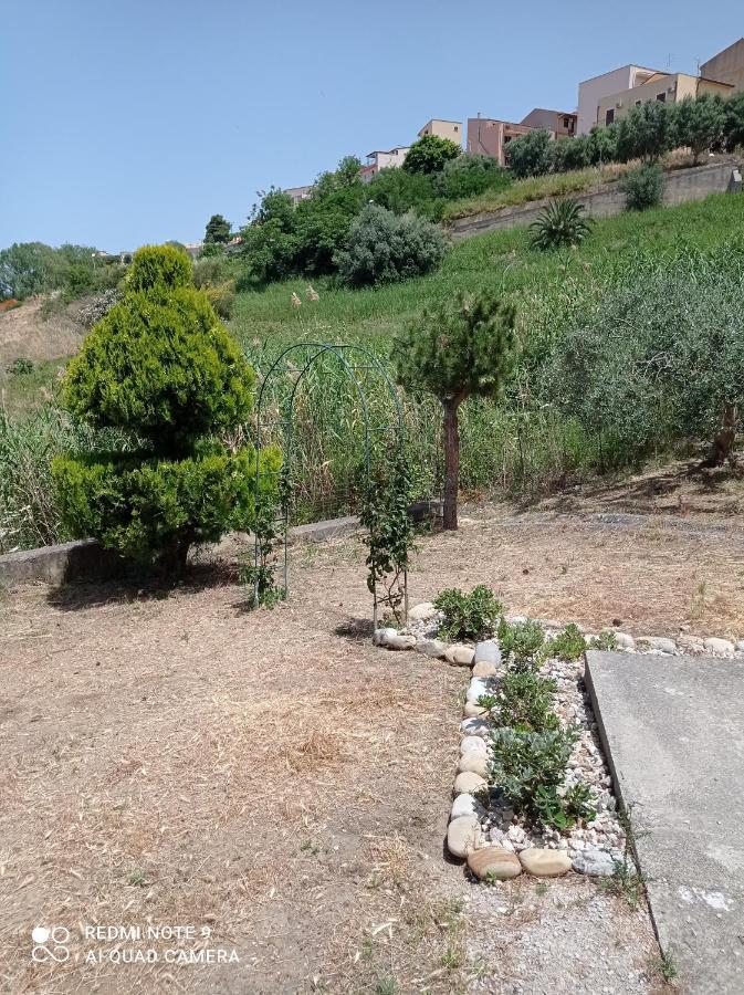 Villa Belvedere Campofelice Di Roccella Exterior photo